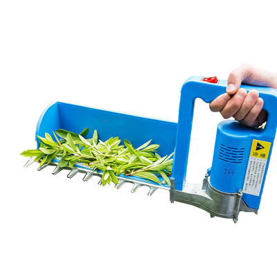 té de la batería de 6500r/Min Protable Tea Picking Machine que despluma la cuchilla 100W de 300m m